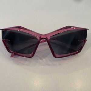 Chic Pink Sunglasses